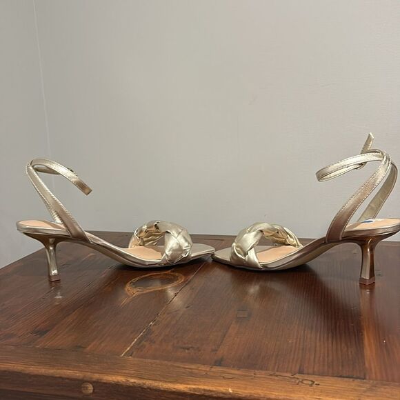 NWOT Unisa Braided Gold Ankle Strap Heels Size 6.5 - Picture 7 of 9